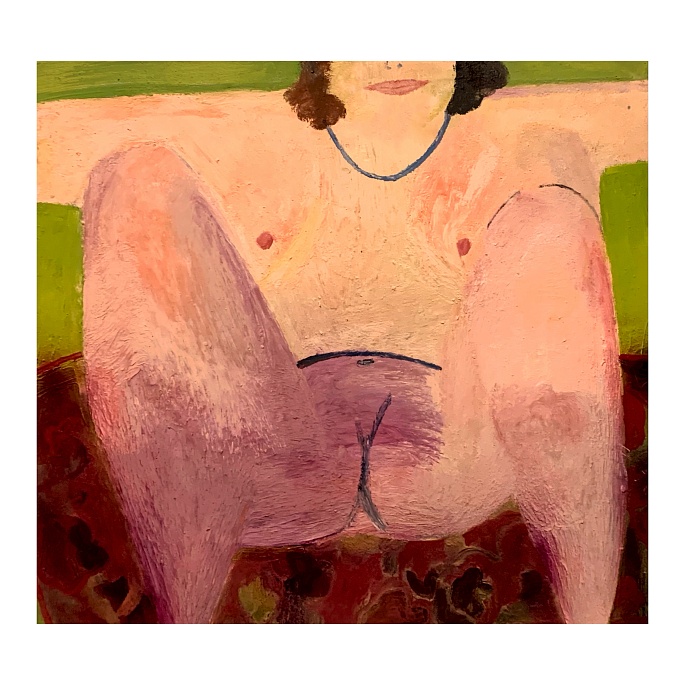 В колготках